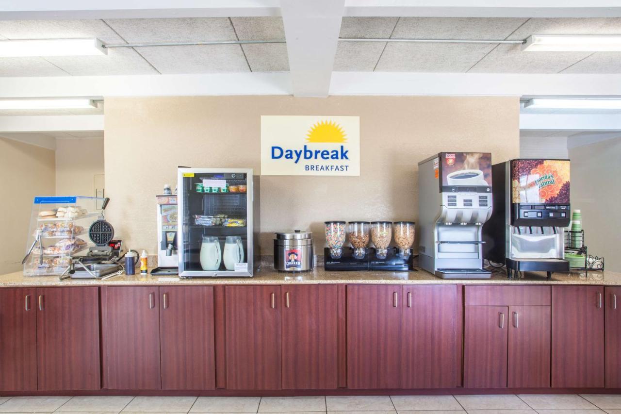 Days Inn By Wyndham Columbia I-70 Luaran gambar